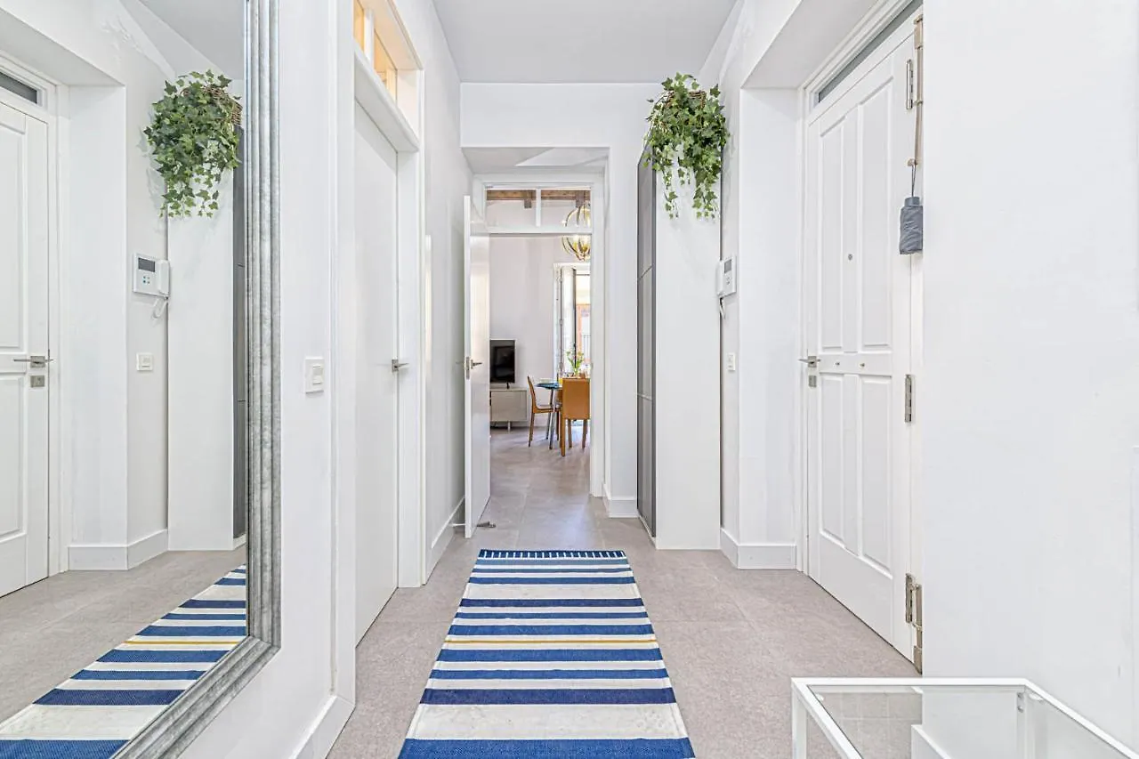 Mira Apartment In Malaga By Solaga Holiday Homes location